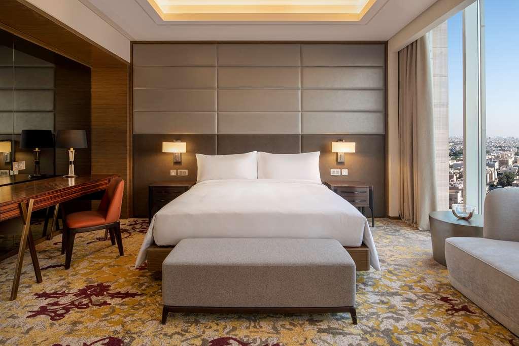 Doubletree Suites By Hilton - Riyadh Financial District Δωμάτιο φωτογραφία
